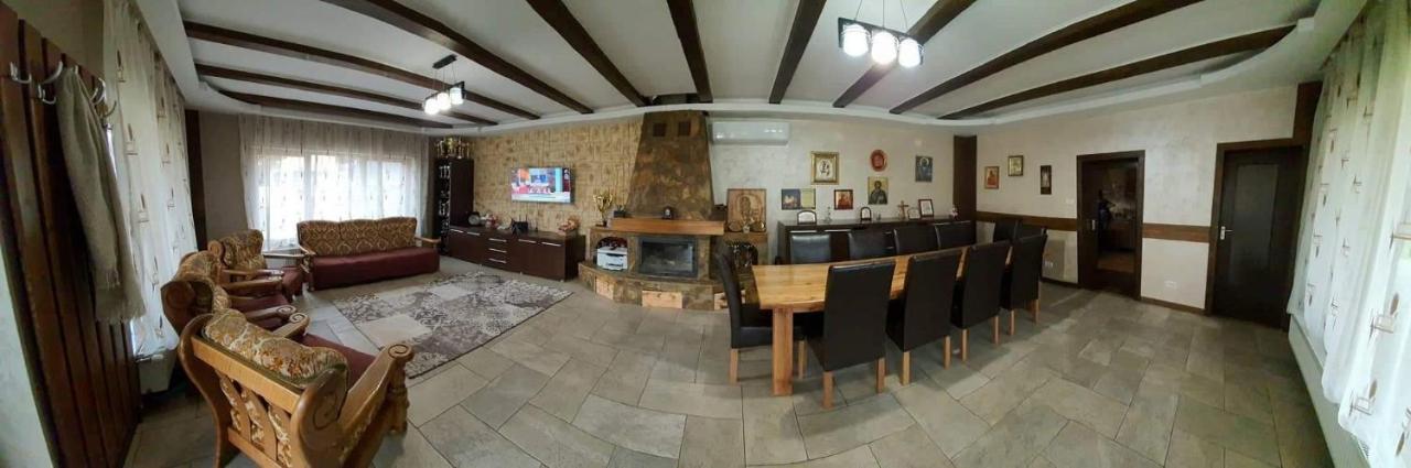 Pensiunea Raiul Muntilor Sebis Экстерьер фото
