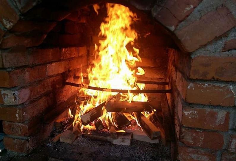 Pensiunea Raiul Muntilor Sebis Экстерьер фото